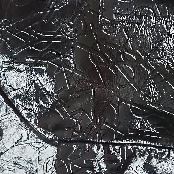 YSL Easy Y Logo Patent Leather Bag Black Silver - Picture 3 of 16